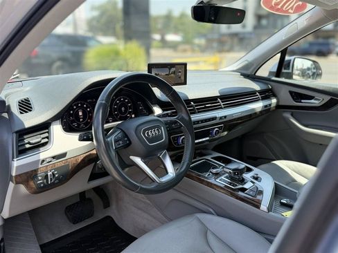 Used 2019 Audi Q7 2.0T Premium Plus w/ Premium Plus Package AWD/4WD image 24