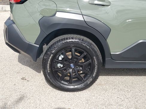 Used 2025 Subaru Crosstrek 2.5i Wilderness image 11