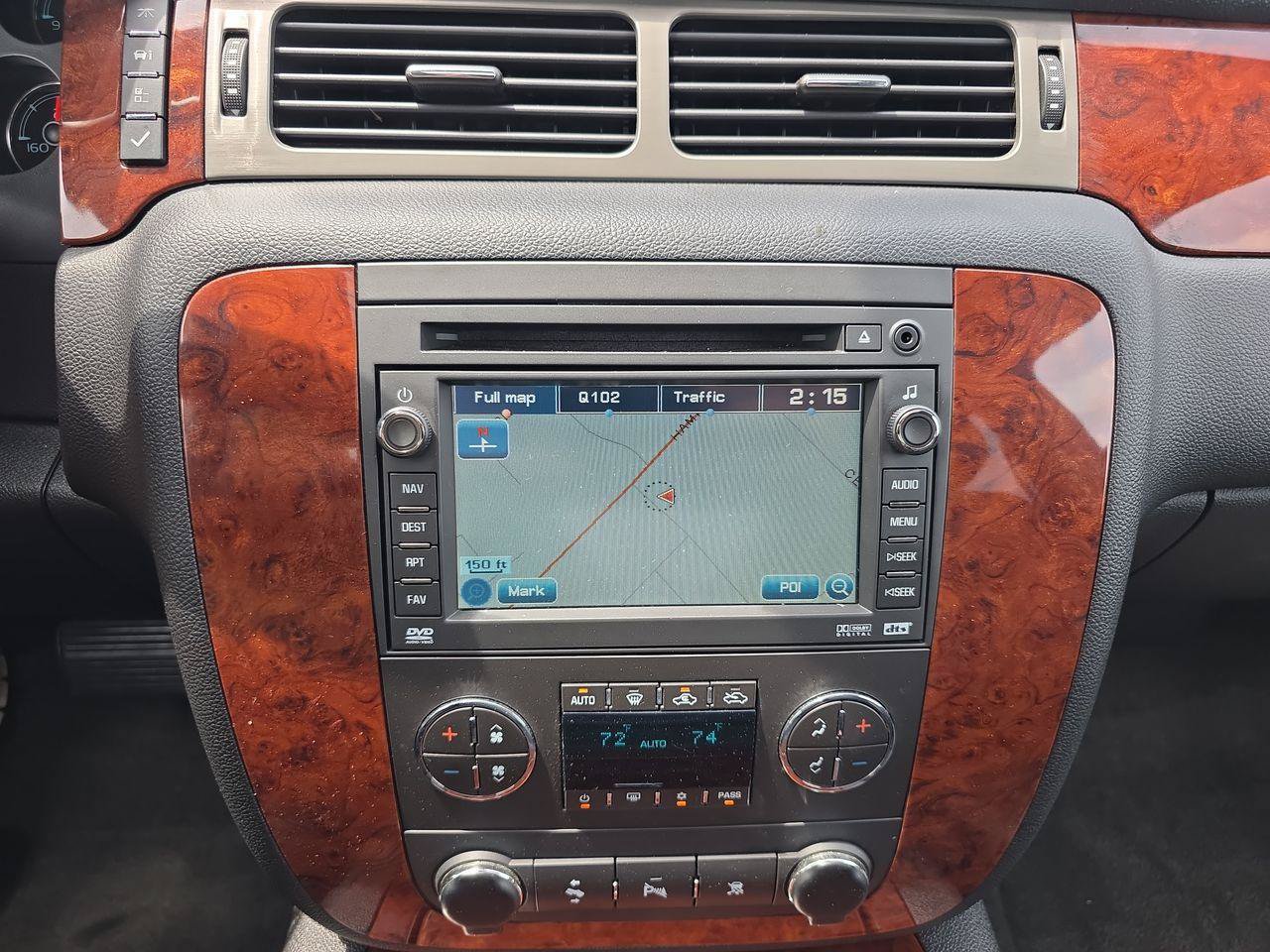 Used 2010 Chevrolet Avalanche LTZ AWD/4WD image 9
