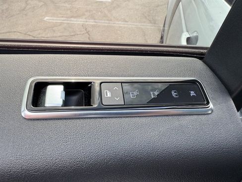 Used 2019 Land Rover Range Rover HSE AWD/4WD image 34