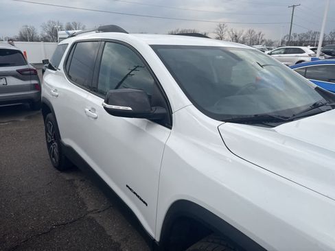Used 2021 GMC Acadia SLE w/ Elevation Edition image 22