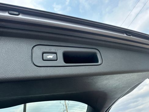 Used 2025 Honda Odyssey EX-L image 36