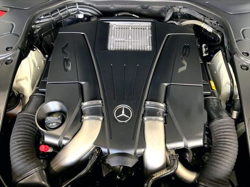 Used 2016 Mercedes-Benz S 550 Sedan image 32