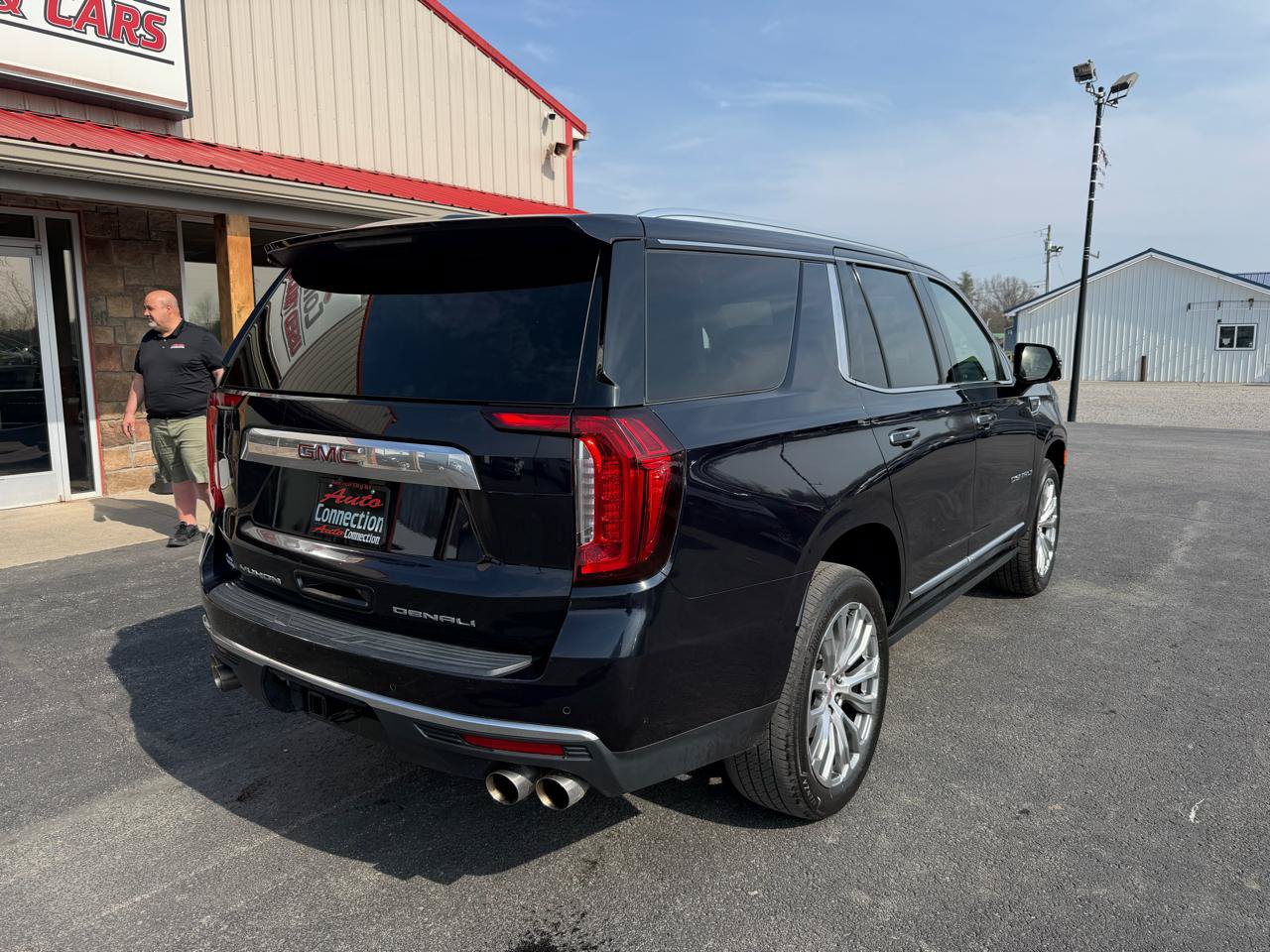 Used 2023 GMC Yukon Denali w/ Max Trailering Package AWD/4WD image 4