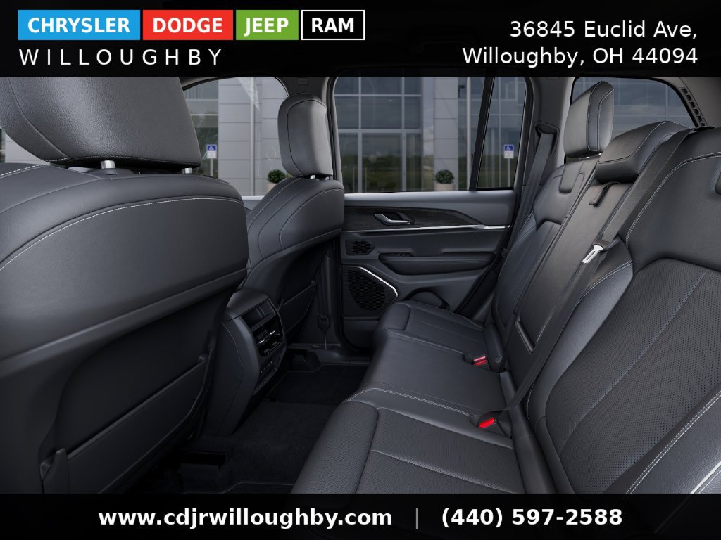 New 2027 Jeep Grand Cherokee Limited AWD/4WD image 26