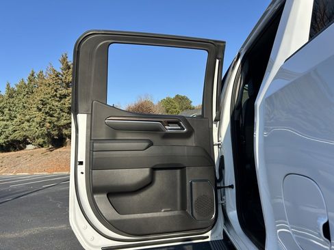 Used 2024 Chevrolet Silverado 1500 LT Trail Boss w/ Convenience Package II image 54