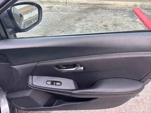 Used 2024 Nissan Sentra SV FWD image 46