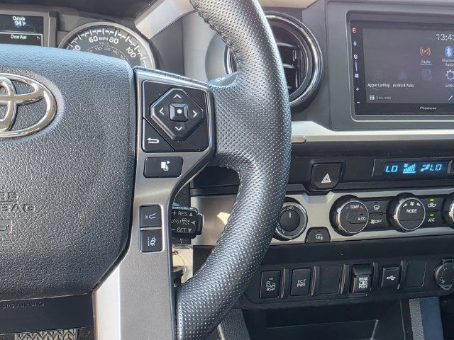 Used 2022 Toyota Tacoma SR5 w/ Technology Package AWD/4WD image 25