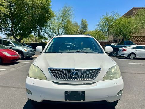 Used 2004 Lexus RX 330 FWD image 2