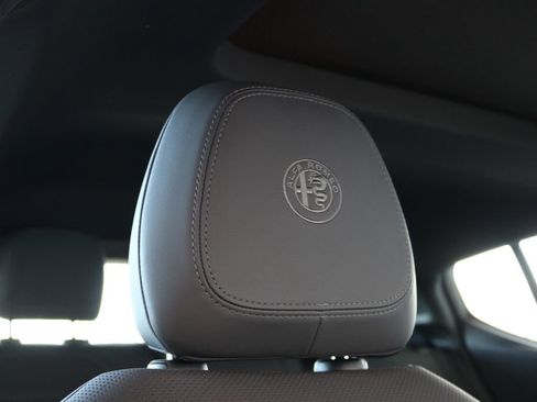 New 2025 Alfa Romeo Tonale w/ Premium Package image 35