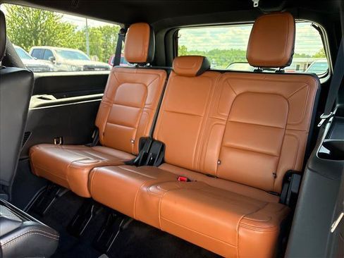 Used 2021 Lincoln Navigator L Reserve AWD/4WD image 9