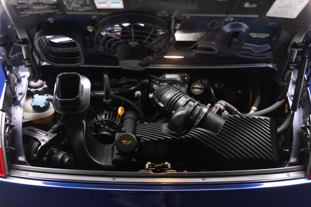Used 2004 Porsche 911 Targa RWD image 40