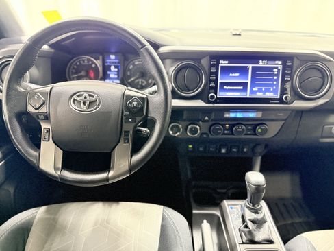 Used 2021 Toyota Tacoma TRD Off-Road w/ Technology Package image 23
