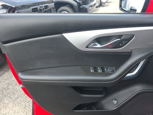 Used 2023 Chevrolet Blazer LT w/ Convenience Package image 13