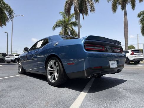 Used 2022 Dodge Challenger R/T RWD image 18