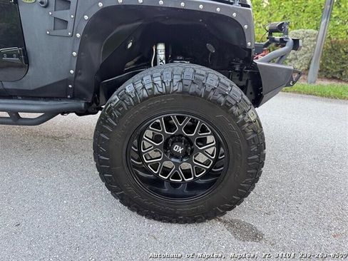 Used 2017 Jeep Wrangler Unlimited Sport w/ Quick Order Package 24S AWD/4WD image 19