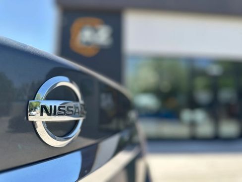 Used 2013 Nissan Altima 2.5 SV FWD image 12