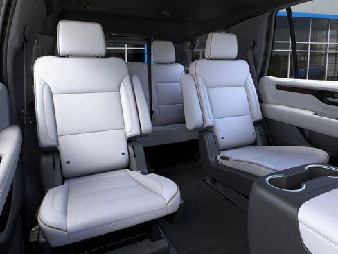 New 2026 Chevrolet Tahoe Premier AWD/4WD image 17