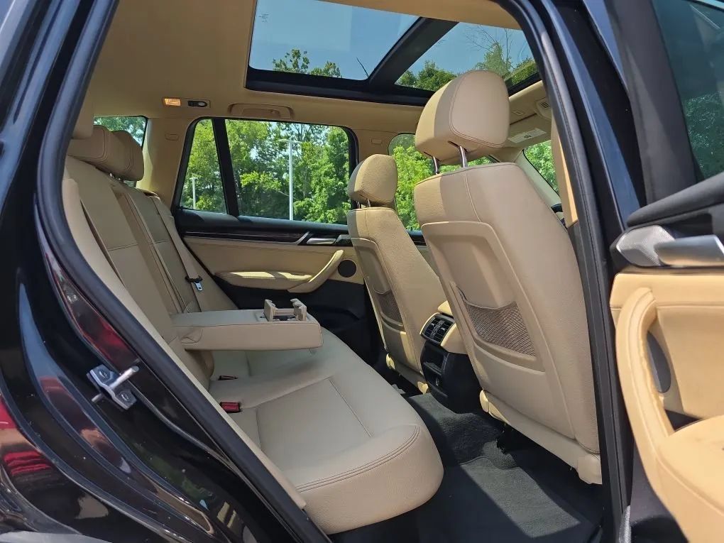 Used 2017 BMW X3 xDrive28i AWD/4WD image 45