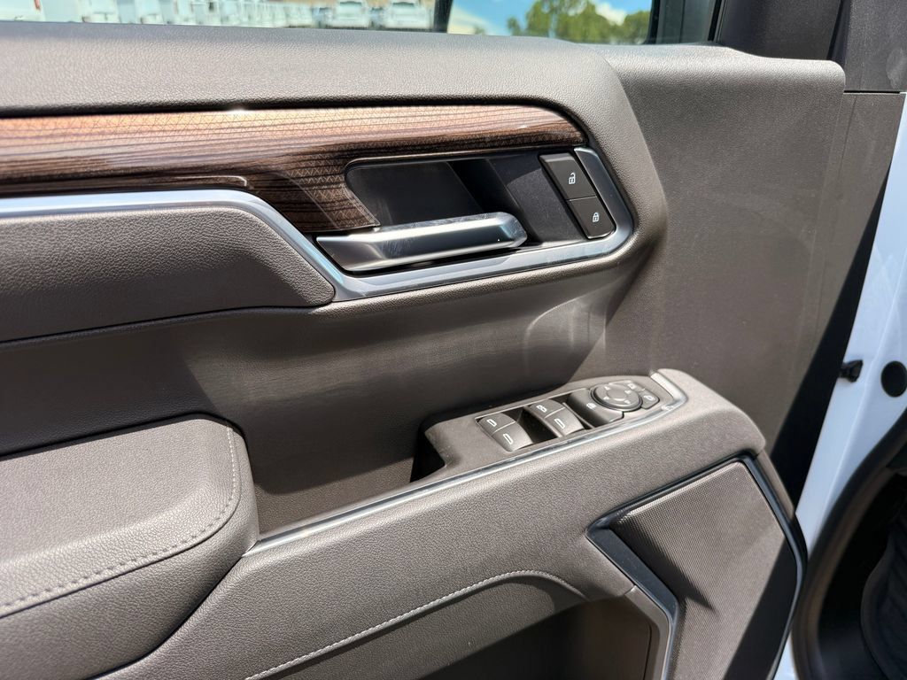 New 2026 Chevrolet Silverado 1500 LT AWD/4WD image 13