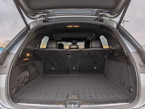 Used 2020 Mercedes-Benz GLE 350 4MATIC image 19