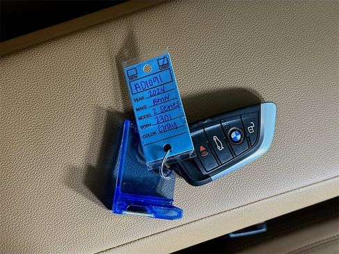 Used 2024 BMW 230i Coupe w/ Premium Package image 35