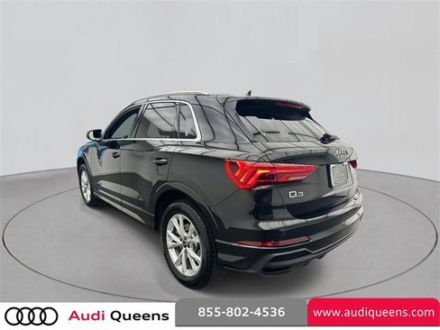 Certified 2025 Audi Q3 2.0T Premium Plus w/ Premium Plus Package image 2