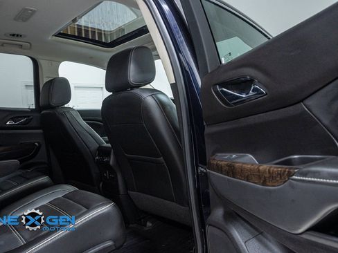 Used 2021 GMC Acadia Denali w/ Denali Ultimate Package image 32