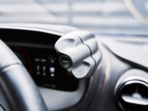 Used 2024 McLaren 750S image 56