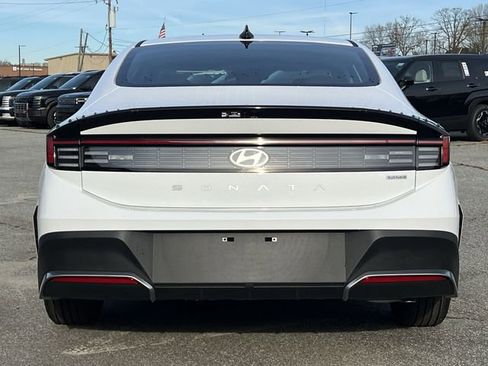 New 2026 Hyundai Sonata Blue FWD image 33