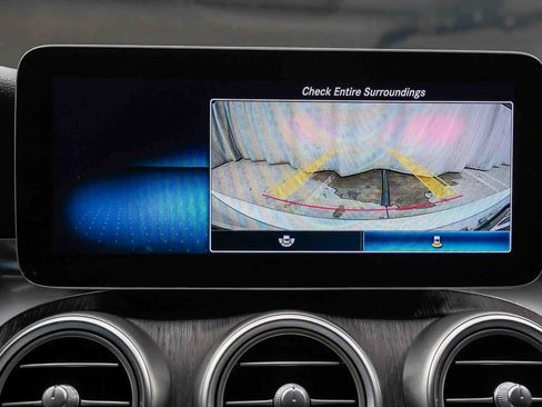 Used 2021 Mercedes-Benz C 300 Sedan image 23