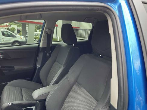 Used 2018 Toyota Corolla iM FWD image 17