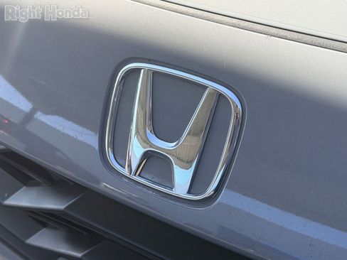 Used 2025 Honda HR-V Sport image 10