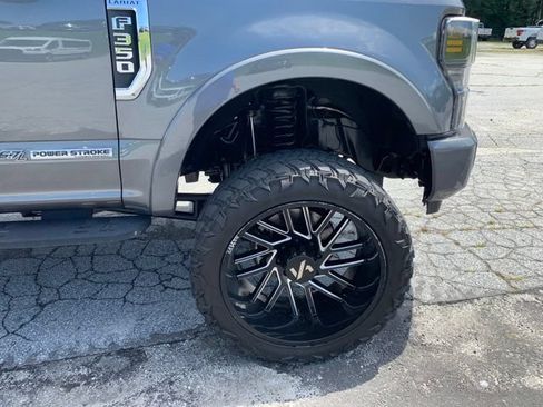 Used 2022 Ford F350 Lariat w/ Tremor Off-Road Package AWD/4WD image 10