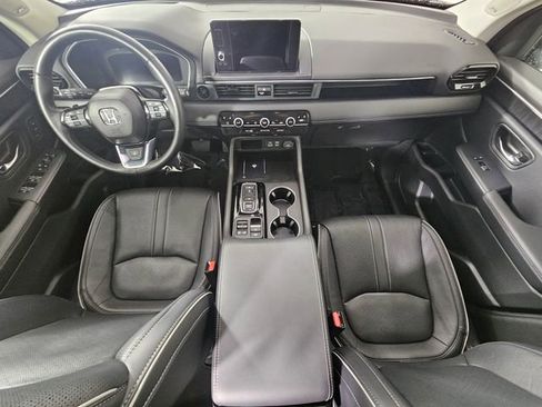 Used 2023 Honda Pilot Elite image 22