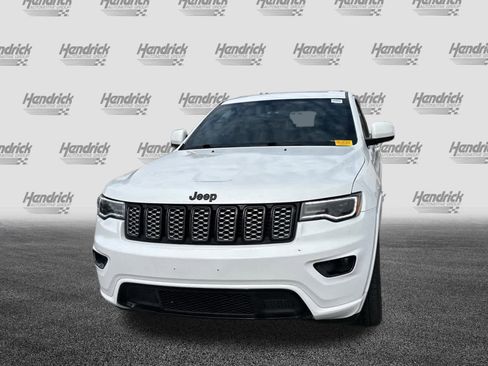 Used 2020 Jeep Grand Cherokee Altitude image 8