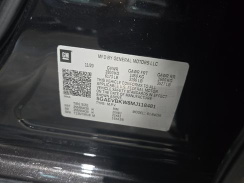 Used 2021 Buick Enclave Premium w/ Sun and Sites Package image 37