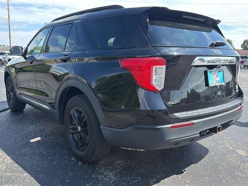 Used 2021 Ford Explorer XLT w/ Class III Trailer Tow Package AWD/4WD image 7