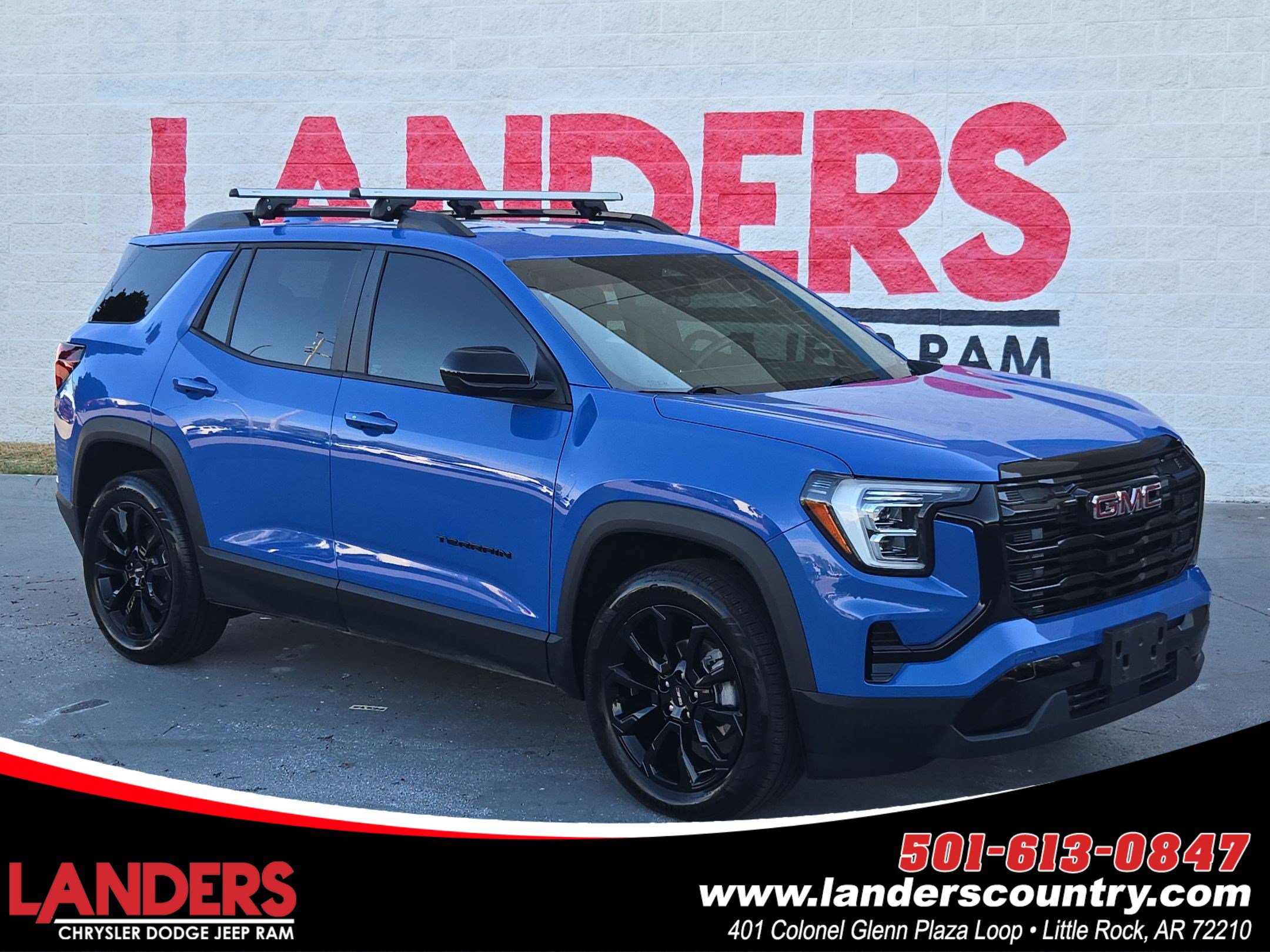 Used 2025 GMC Terrain Elevation w/ Elevation Premium Package AWD/4WD image 1