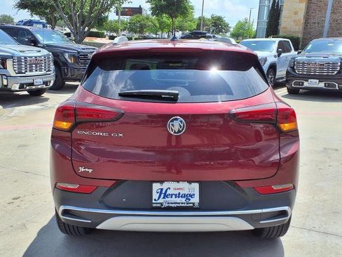 Used 2023 Buick Encore GX Essence w/ Experience Buick Package FWD image 24