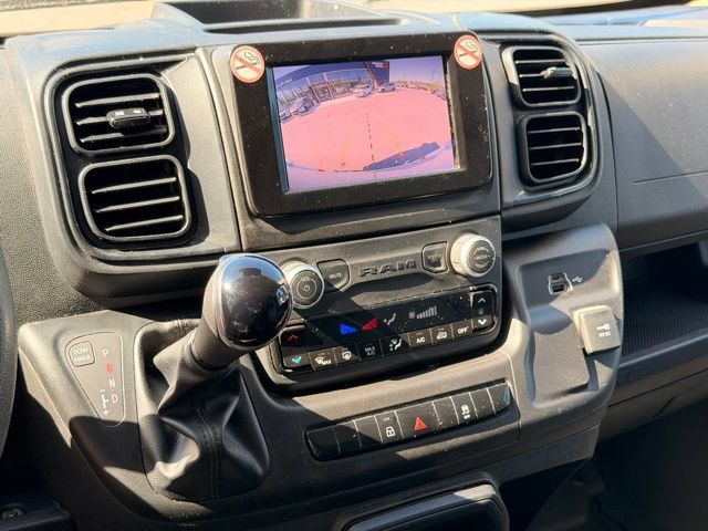 Used 2024 RAM ProMaster 2500 w/ Convenience Group FWD image 30