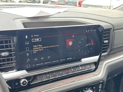 Used 2026 GMC Sierra 1500 SLT w/ SLT Premium Package image 19