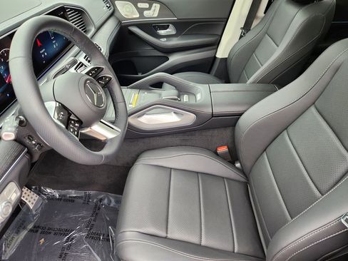 Used 2026 Mercedes-Benz GLS 450 GLS 450 image 12