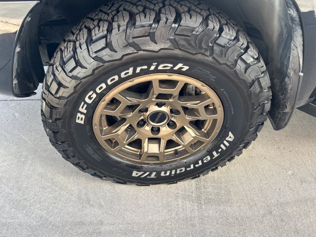 Certified 2023 Toyota 4Runner 40th Anniversary SE AWD/4WD image 16