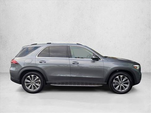 Used 2022 Mercedes-Benz GLE 350 4MATIC image 4