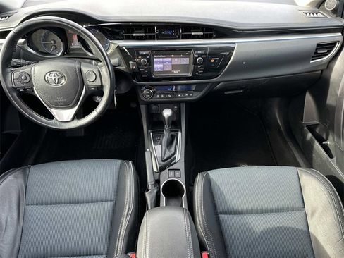 Used 2015 Toyota Corolla S image 13