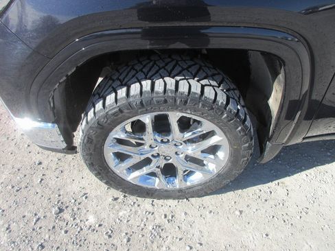 New 2026 GMC Sierra 1500 SLT w/ SLT Convenience Package image 12