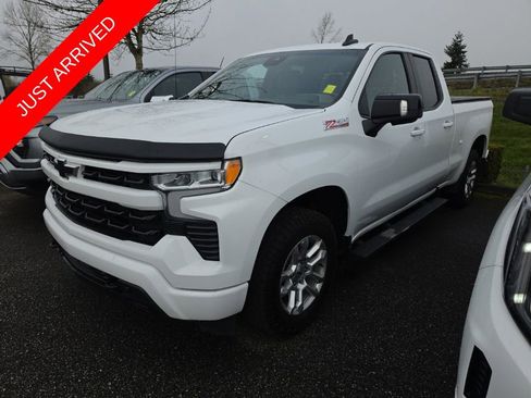 Used 2023 Chevrolet Silverado 1500 RST image 1