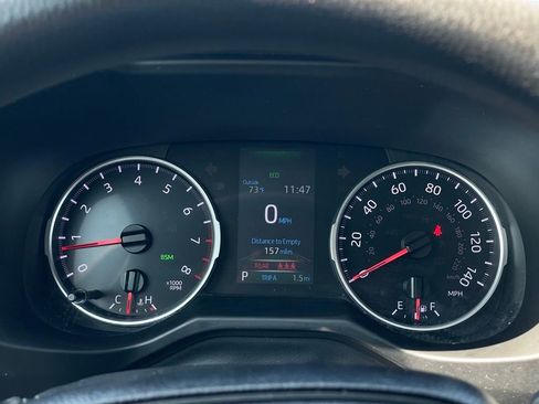 Used 2020 Toyota RAV4 XLE image 13