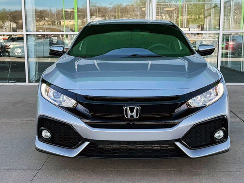 Used 2017 Honda Civic EX image 2